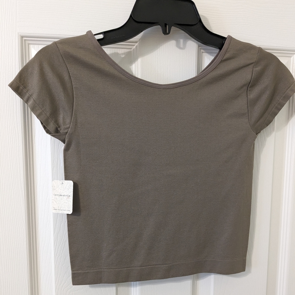 NWT Cropped Top Sz M/L